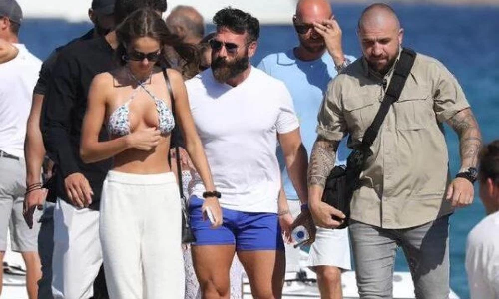 Μύκονος: Φόβοι για αντίποινα μετά τον ξυλοδαρμό του Νίκου Αραβαντίνου